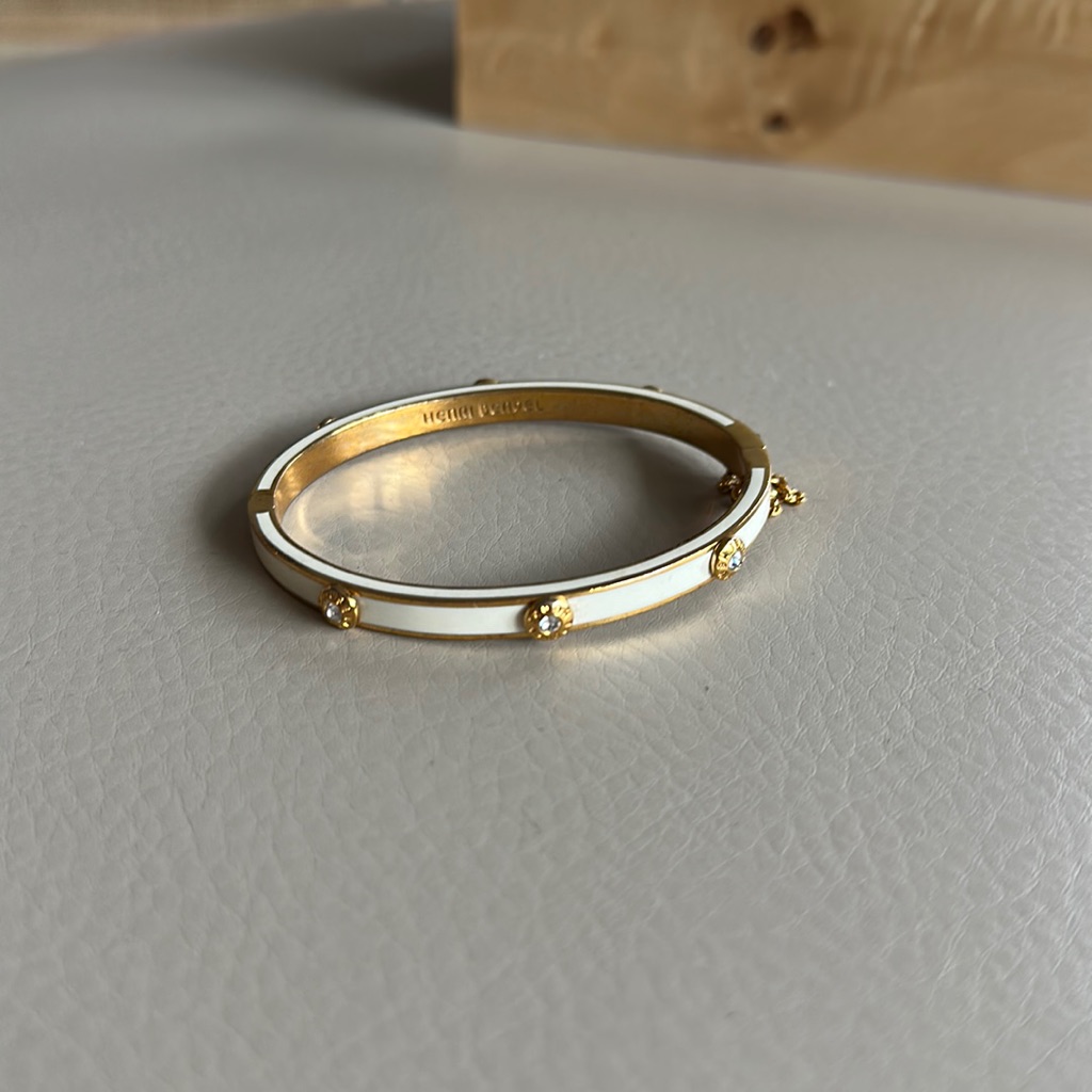 Henri Bendel Enamel Bangle Bracelet 55$